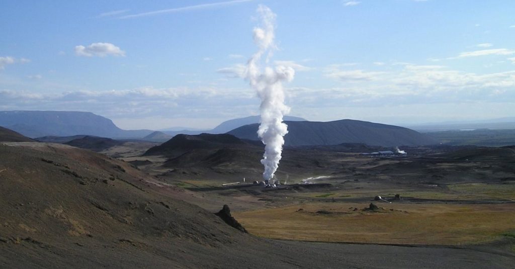 picture of a geothermal energy production site