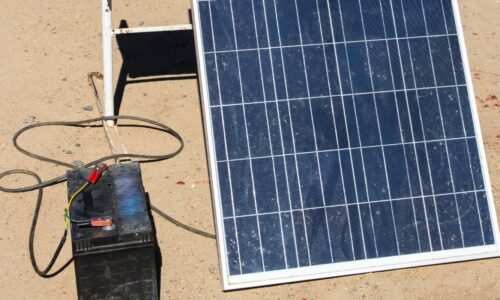 What Will A 100 Watt Solar Panel Run