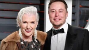Elon Musk's Mother Confirms Tesla Offers No Friends or Family Discount. She Even Showed The Receipt.